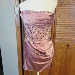 NEW Amazon Strapless Fitted Ruched Dress with Embellished Sequin Corset Size 4